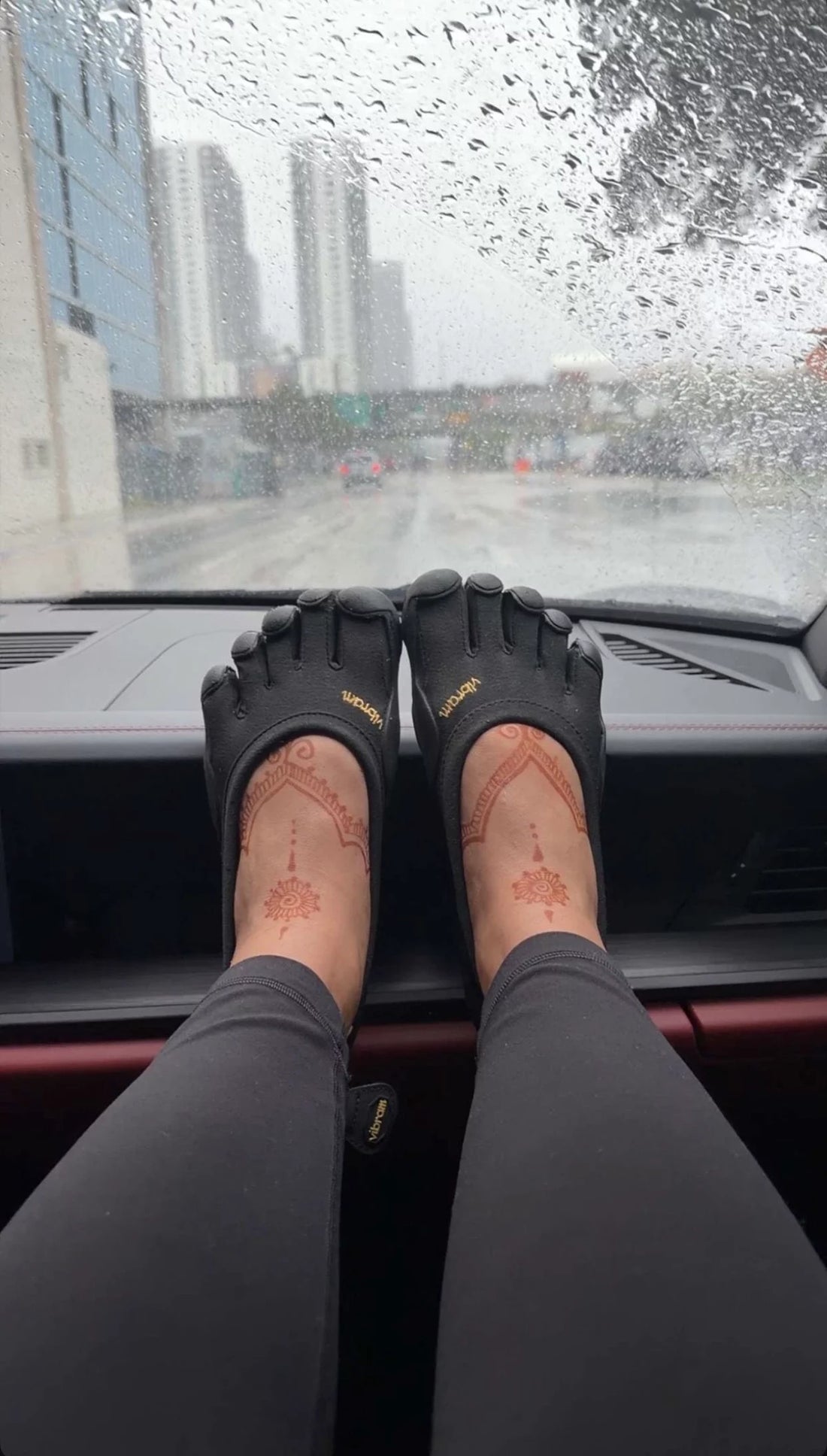 Room for every single toe